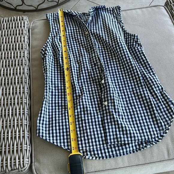 J crew Gingham Sleeveless Top navy and white - Picture 4 of 5